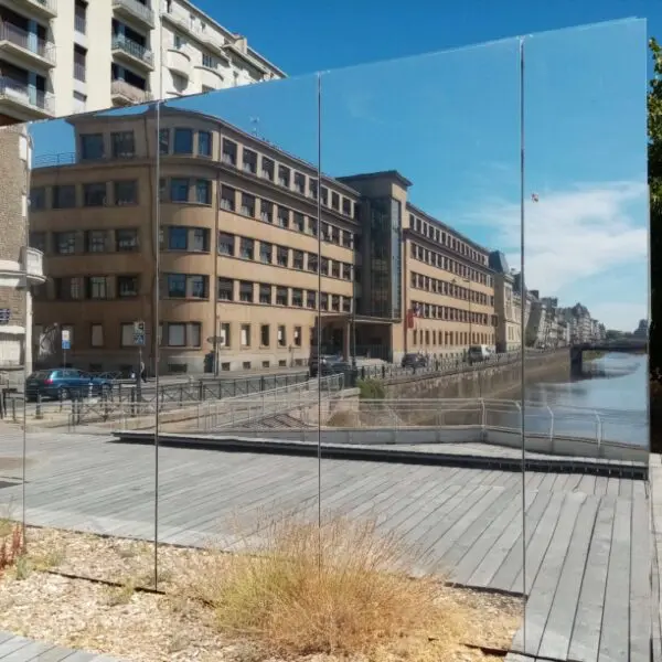 11-Reflets sur les quais