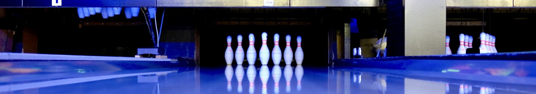 bowling-2585602 bowling-2585602